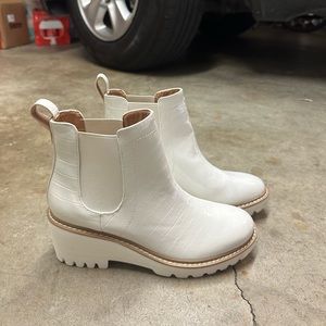 ZBY white boots
